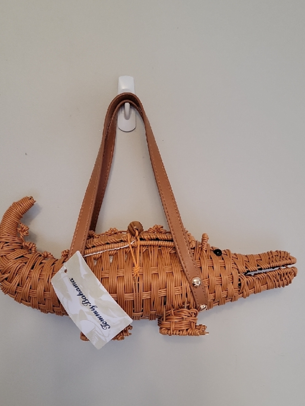 Tommy Bahama Woven Basket Shoulder Bag in Tan - Picture 3 of 7